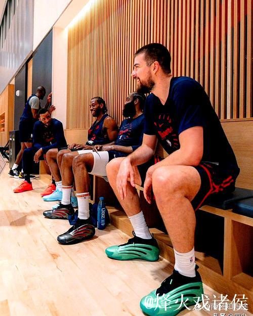 弗兰克：缺乏对抗性、争夺第二落点和精准传球导致胜利困难