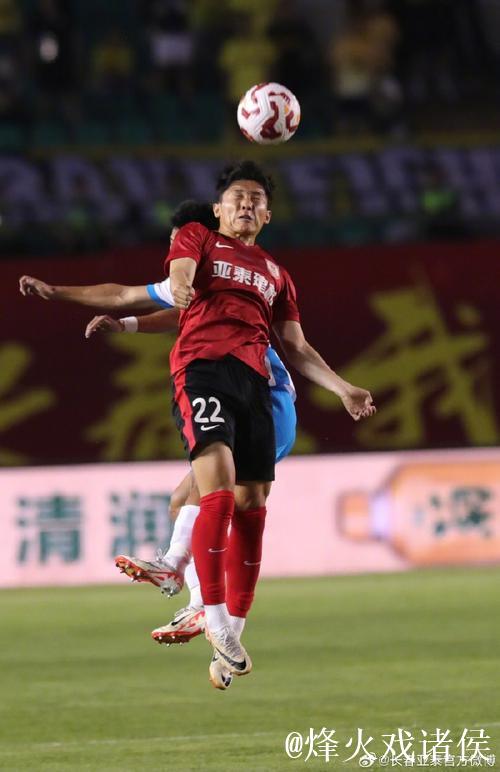 中超-里切利破门 青岛西海岸一球小胜长春亚泰 中超-里切利破门 青岛西海岸一球小胜长春亚泰